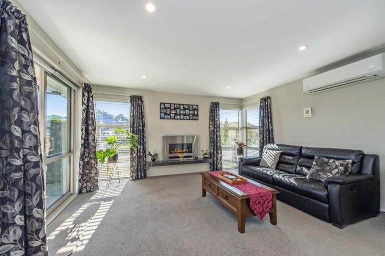 Photo of property in 11 Rossall Crescent, Rolleston, 7615