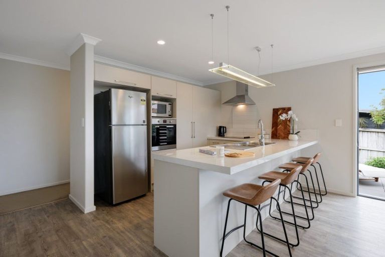 Photo of property in 6 Crater Close, Pyes Pa, Tauranga, 3112