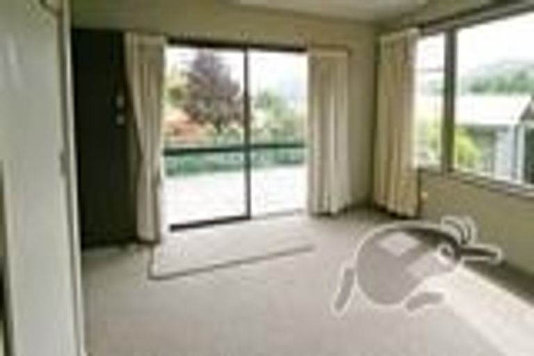 Photo of property in 116 Beacon Point Road, Wanaka, 9305