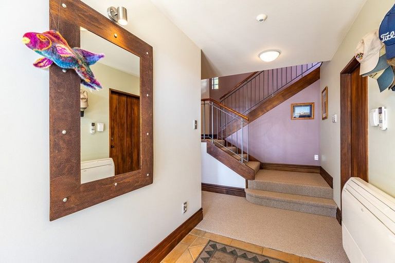 Photo of property in 73 The Cliffs, Britannia Heights, Nelson, 7010