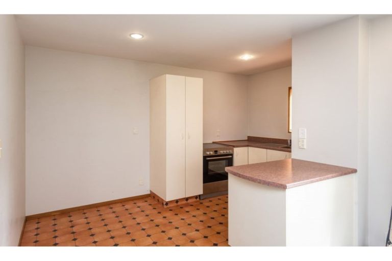 Photo of property in 2/11 Crohane Place, Addington, Christchurch, 8024