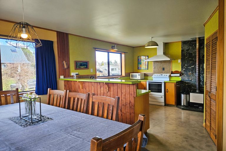Photo of property in 5 Murray Place, Lake Tekapo, 7999