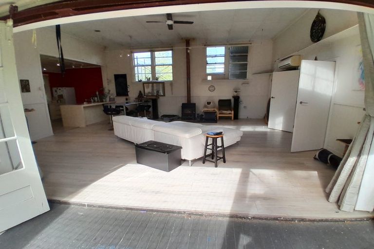 Photo of property in 1350 Lake Brunner Road, Inchbonnie, Kumara, 7875