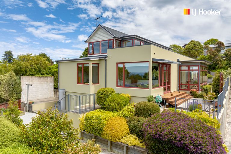 Photo of property in 26 Hart Street, Belleknowes, Dunedin, 9011