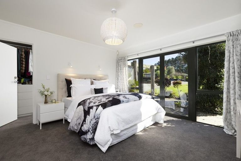 Photo of property in 56 Nandina Lane, Pukekohe, 2120
