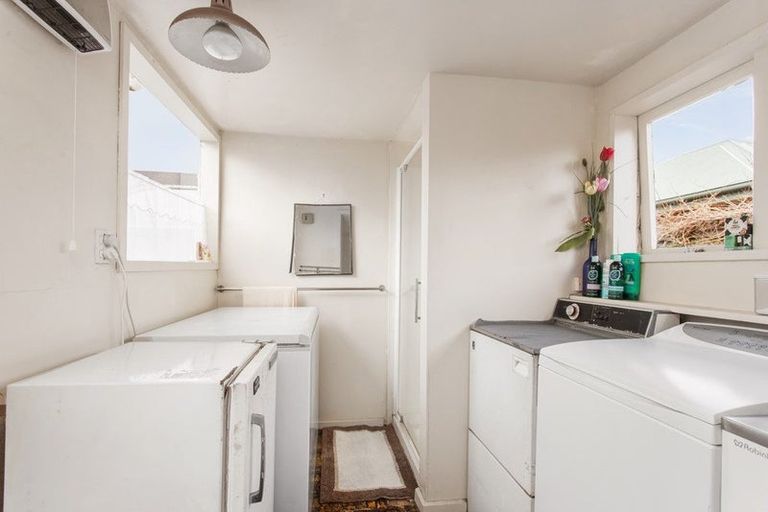 Photo of property in 8 Blair Avenue, Papanui, Christchurch, 8053