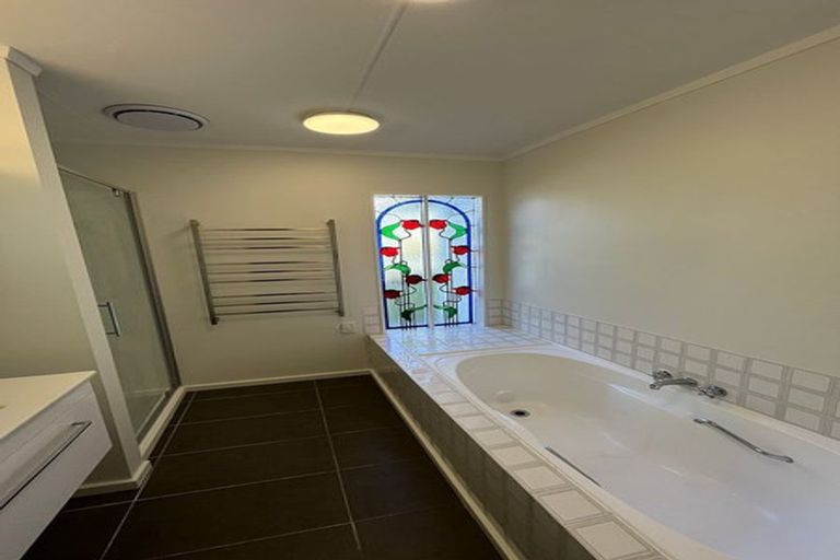 Photo of property in 367a Karori Road, Karori, Wellington, 6012