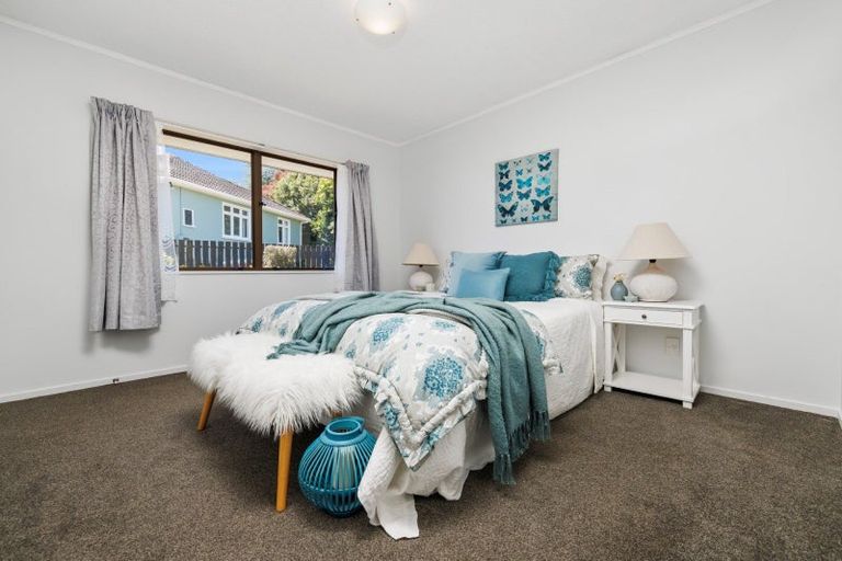 Photo of property in 6a Esmeralda Street, Welcome Bay, Tauranga, 3112