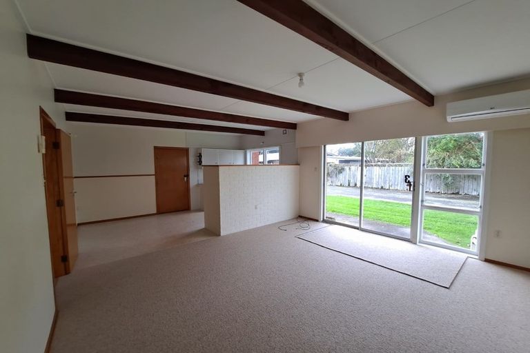 Photo of property in 43 Lismore Street, Strandon, New Plymouth, 4312