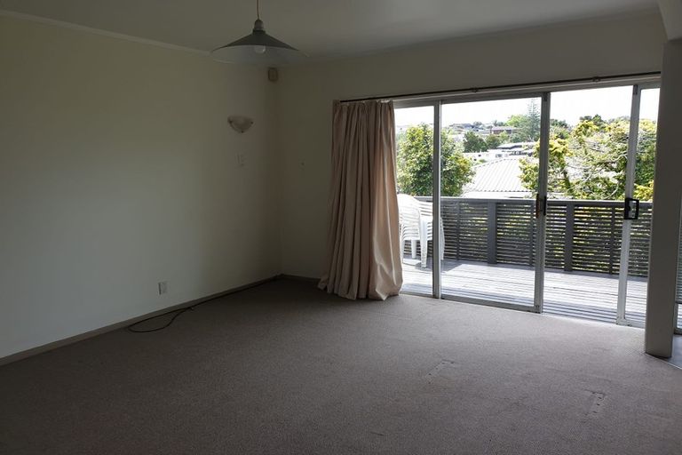 Photo of property in 58 Beulah Avenue, Rothesay Bay, Auckland, 0630