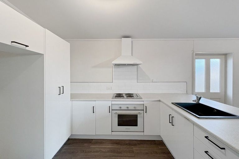 Photo of property in 23a Salisbury Avenue, Terrace End, Palmerston North, 4410