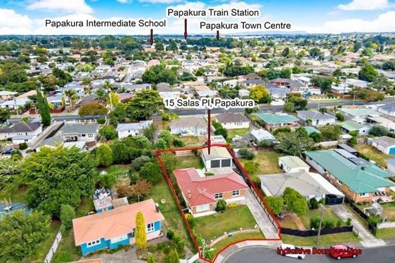 Photo of property in 15 Salas Place, Papakura, 2110