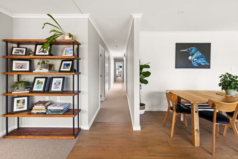 Photo of property in 114 Freyberg Avenue, Tamatea, Napier, 4112