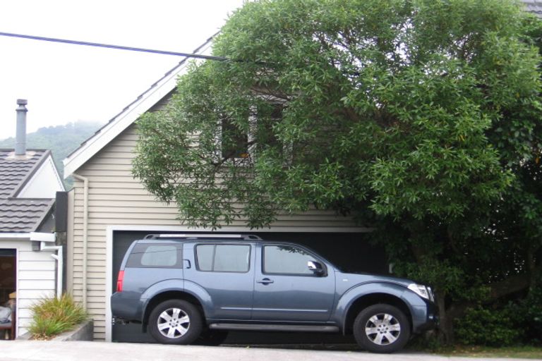 Photo of property in 2 Everest Street, Khandallah, Wellington, 6035