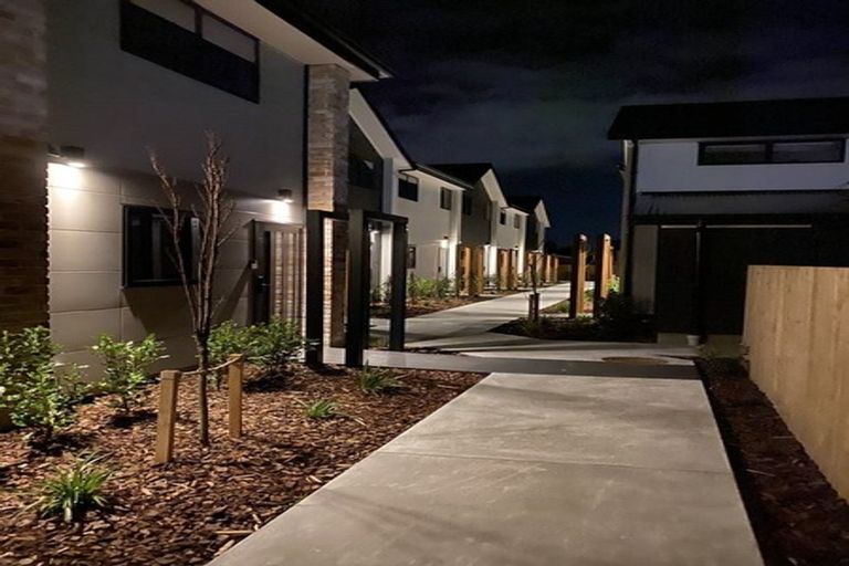 Photo of property in 12/241 Lincoln Road, Addington, Christchurch, 8024