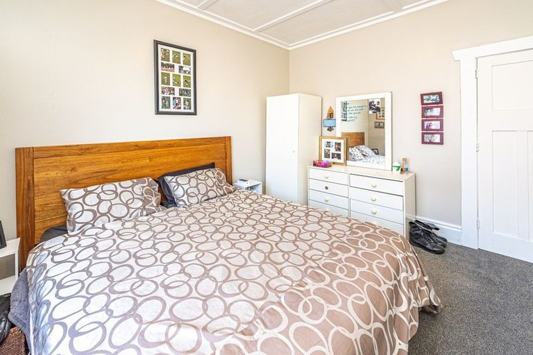Photo of property in 6 Central Avenue, Gonville, Whanganui, 4501