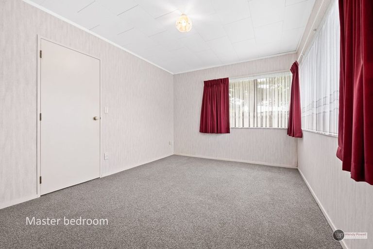 Photo of property in 9 Cooper Street, Taita, Lower Hutt, 5011