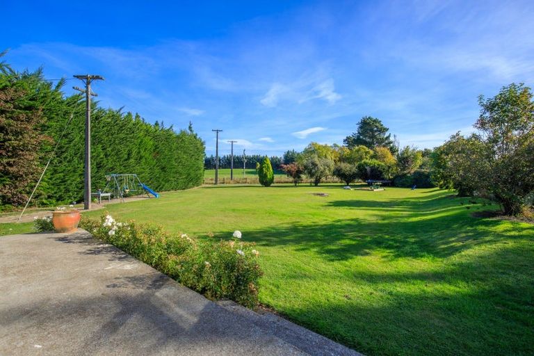 Photo of property in 414 Naughton Road, Kerrytown, Timaru, 7975