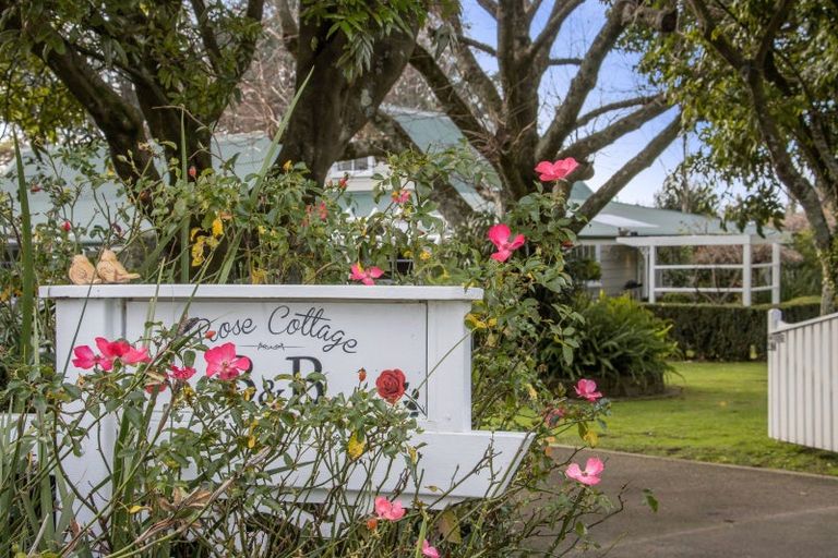 Photo of property in 42 Kayelene Place, Omokoroa, 3114