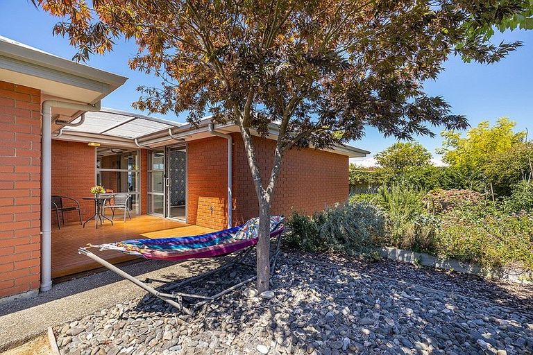 Photo of property in 16 Kitakita Grove, Motueka, 7120