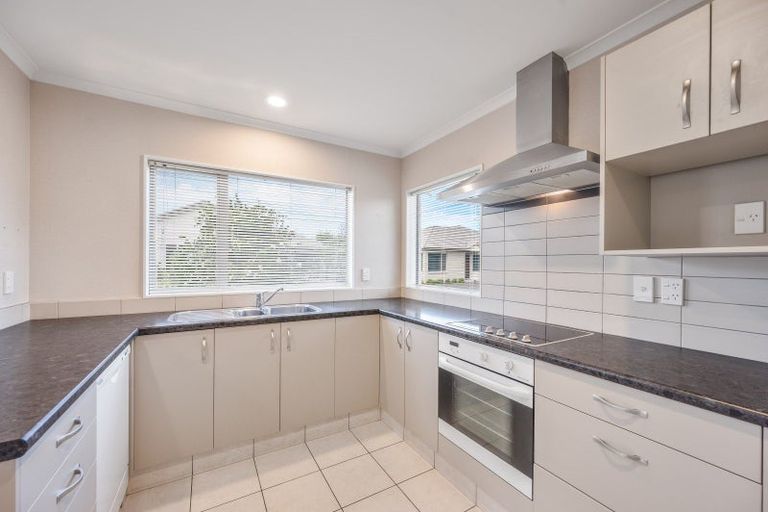 Photo of property in 6 Blythfield Place, Taradale, Napier, 4112