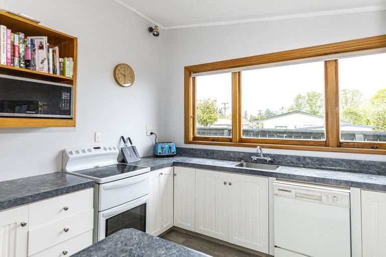 Photo of property in 1 Wright Street, Geraldine, 7930