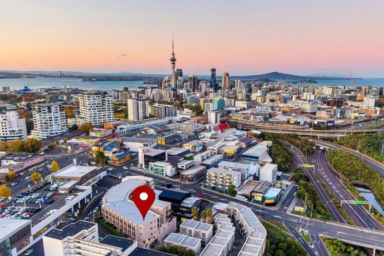 Photo of property in 2i/6 Burgoyne Street, Grey Lynn, Auckland, 1021