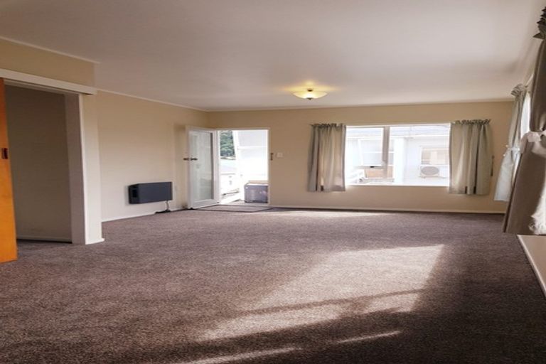 Photo of property in 6/69 Freyberg Street, Lyall Bay, Wellington, 6022