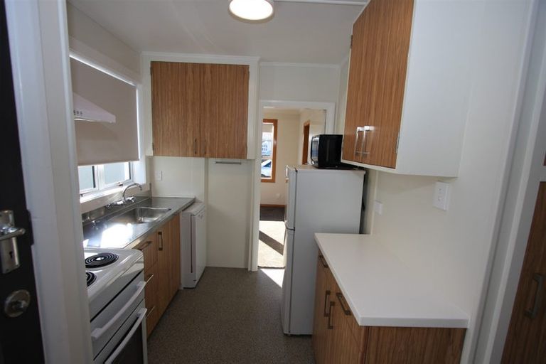 Photo of property in 182 Oxford Street, South Dunedin, Dunedin, 9012