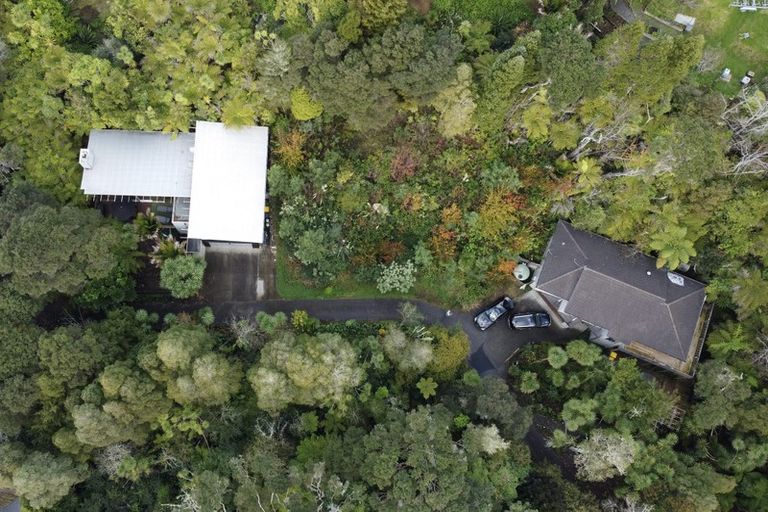 Photo of property in 214 Old Titirangi Road, Titirangi, Auckland, 0604