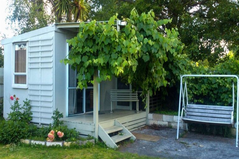 Photo of property in 64 Te Rangitautahanga Road, Turangi, 3334