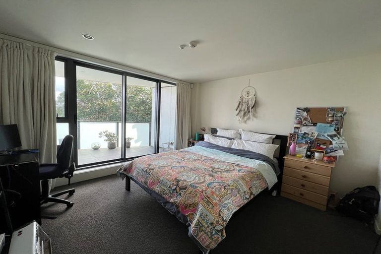 Photo of property in The Mews, 4/8 Basque Road, Eden Terrace, Auckland, 1021