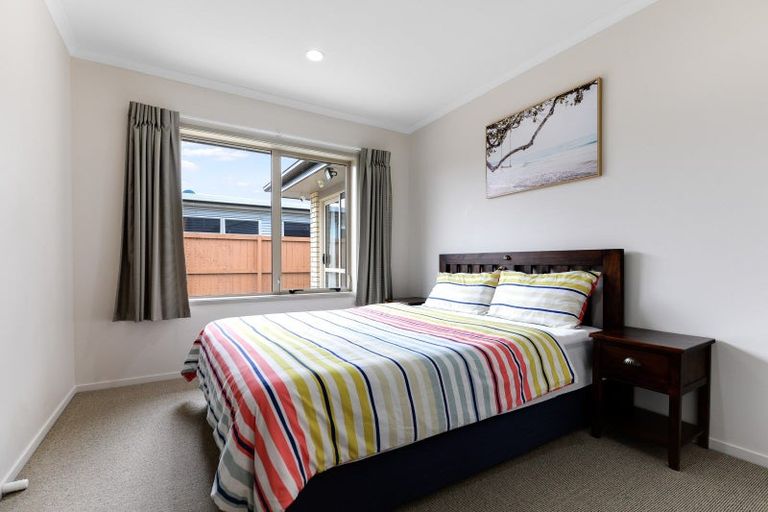 Photo of property in 21 Wiltshire Drive, Huntington, Hamilton, 3210