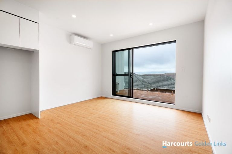 Photo of property in 4/800 Chapel Road, Northpark, Auckland, 2016