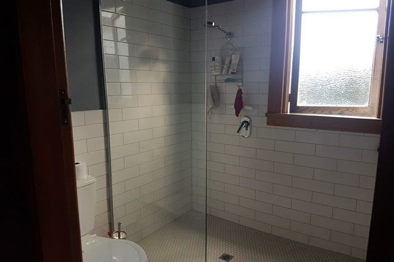 Photo of property in 385 College Street, Hokowhitu, Palmerston North, 4410