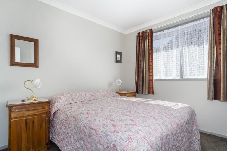 Photo of property in 5 Olive Close, Omokoroa, 3114