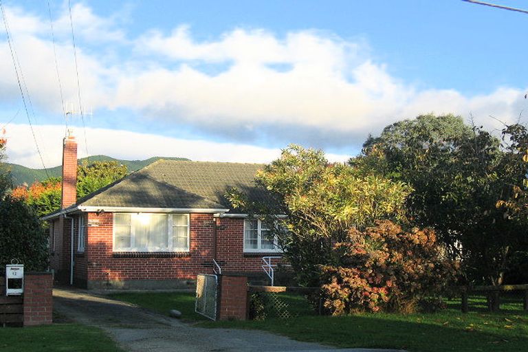 Photo of property in 12 Warrimoo Street, Paraparaumu, 5032