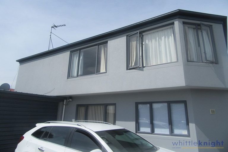 Photo of property in 1/90 Picton Avenue, Riccarton, Christchurch, 8011