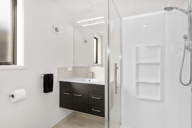 Photo of property in 5 Warlock Way, Papamoa, 3118