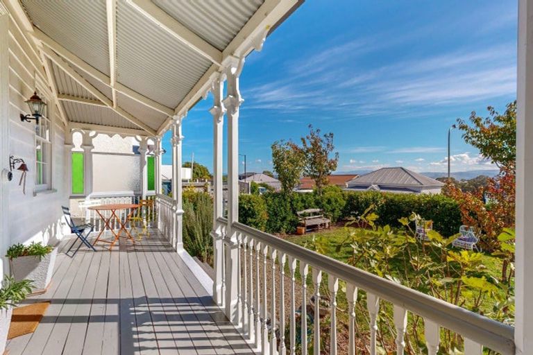 Photo of property in 9 Simla Terrace, Hospital Hill, Napier, 4110