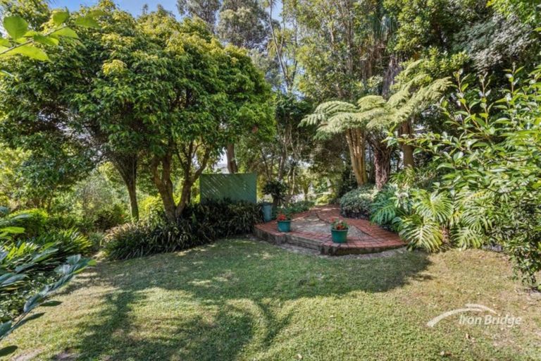 Photo of property in 18 Telstar Place, Beach Haven, Auckland, 0626