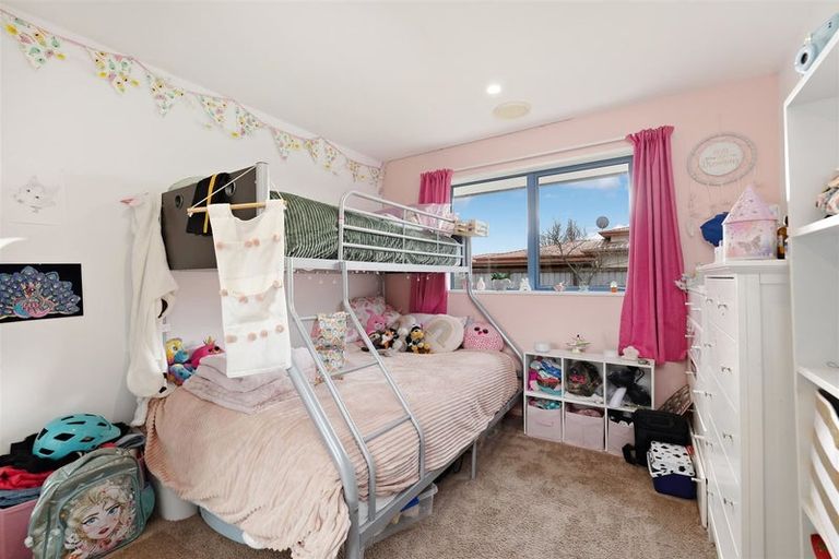 Photo of property in 13 Ash Avenue, Albert Town, Wanaka, 9305