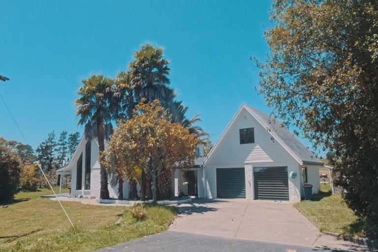 Photo of property in 229 Pine Valley Road, Dairy Flat, Silverdale, 0992