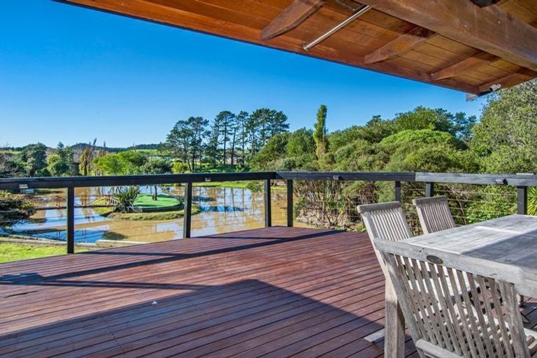 Photo of property in 1951 Cove Road, Mangawhai, Kaiwaka, 0573