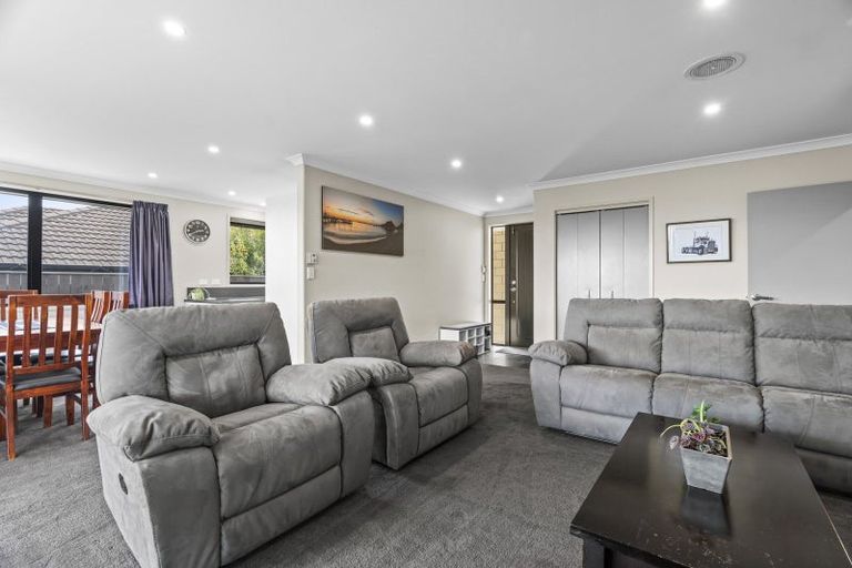 Photo of property in 198 Waikite Road, Welcome Bay, Tauranga, 3175