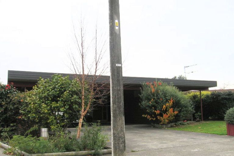 Photo of property in 73 Upham Crescent, Taradale, Napier, 4112