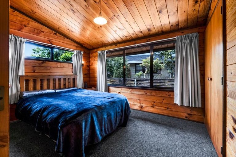 Photo of property in 242 Waihi Road, Hawera, 4610