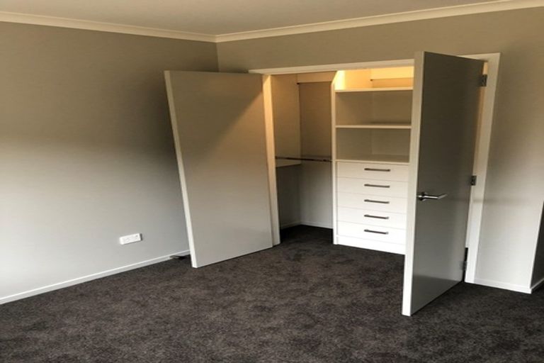 Photo of property in 4 Genoa Place, Whitby, Porirua, 5024