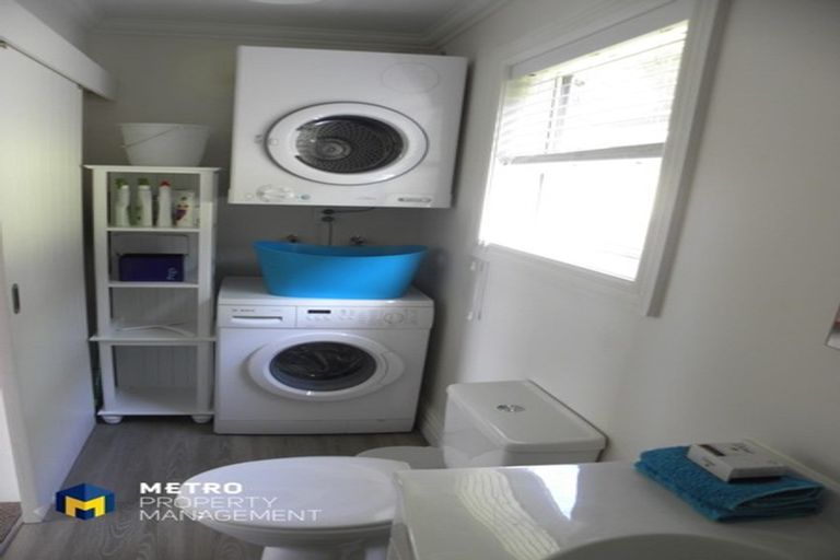 Photo of property in 62 Marion Street, Macandrew Bay, Dunedin, 9014