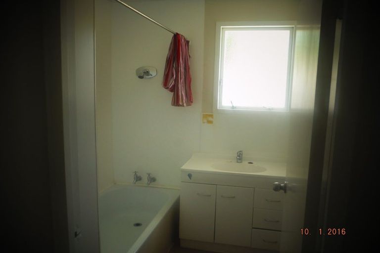 Photo of property in 12 Aporoa Grove, Wainuiomata, Lower Hutt, 5014